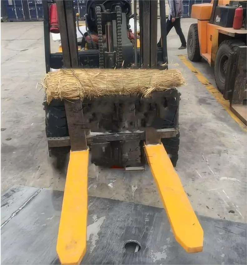 Heavyduty Custom Forklift Fork Cover Strong Polyurethane Plastic