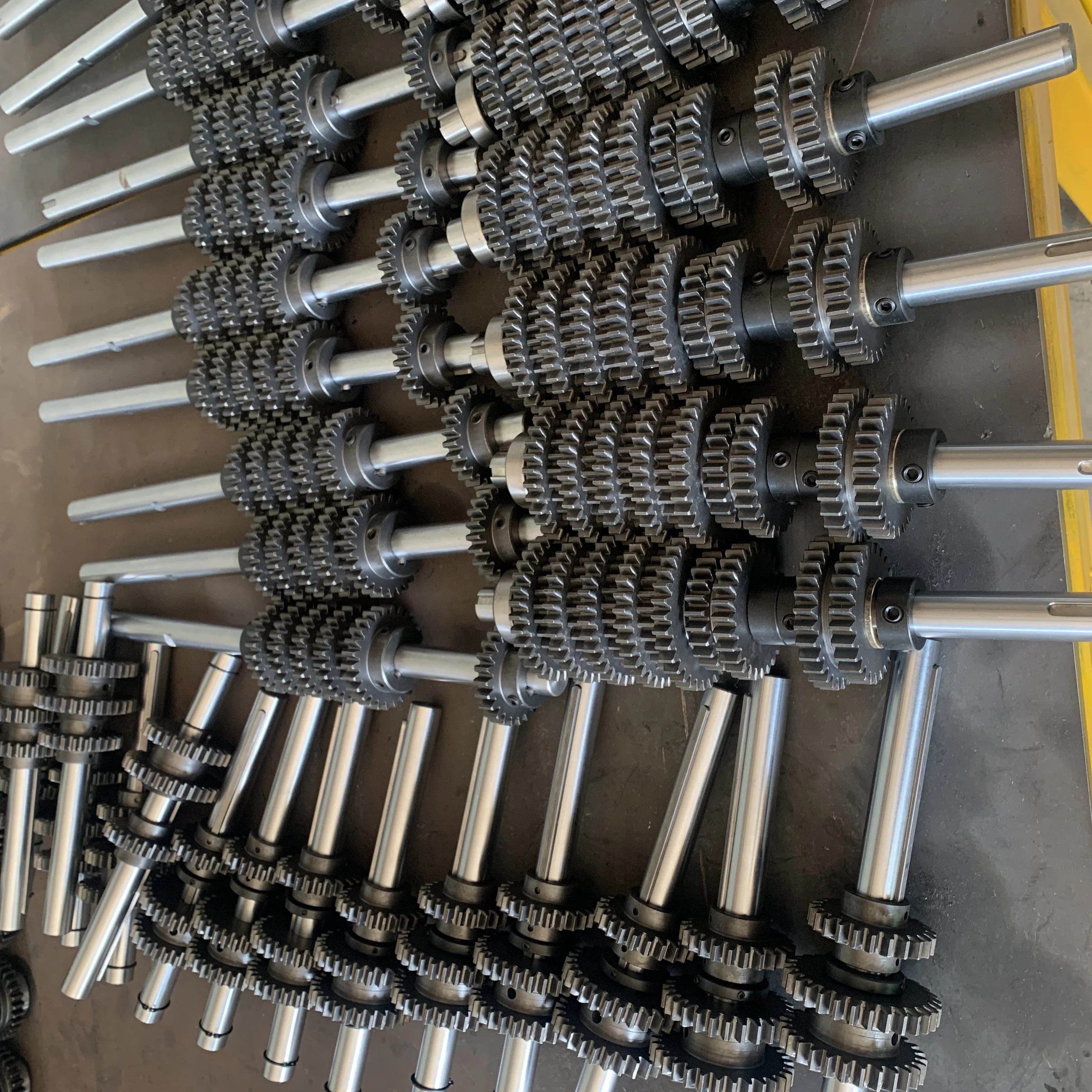 custom cnc machining shaft stainless steel shaft with gear