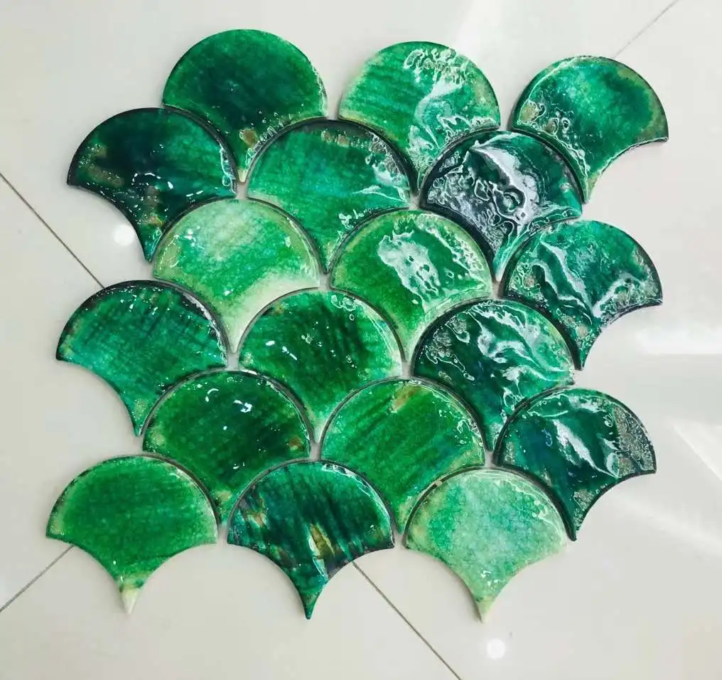 Green Peacock Ceramic Mosaic Tile Moroccan Style Ice Crackle Pattern Scallop Design for Bathroom or Living Room Factory Price