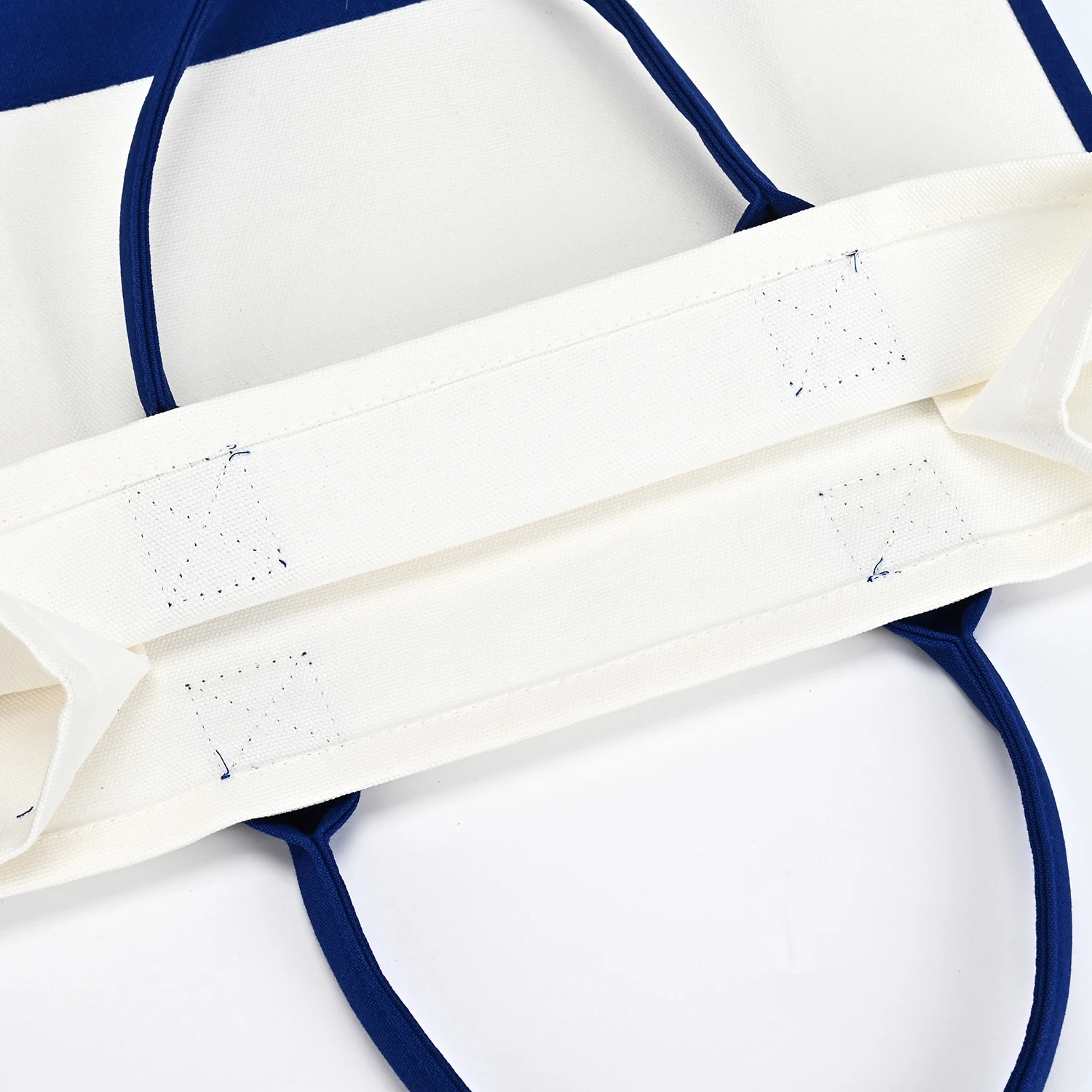 Custom Printing Logo Travel Cotton Canvas Tote Bag Letter Wedding Gift Bag Extra Large Cotton Beach Bag supplier