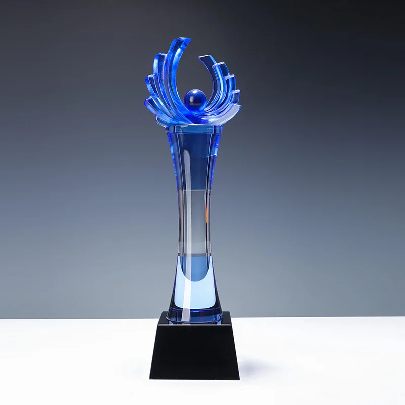 Factory direct sales unique design crystal trophy customized logo k9 high-grade awards details