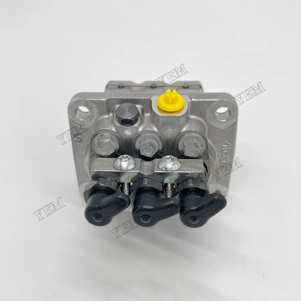 1G720-51011 Fuel Pump Head for Kubota D1703 Engine Repair Kit 4