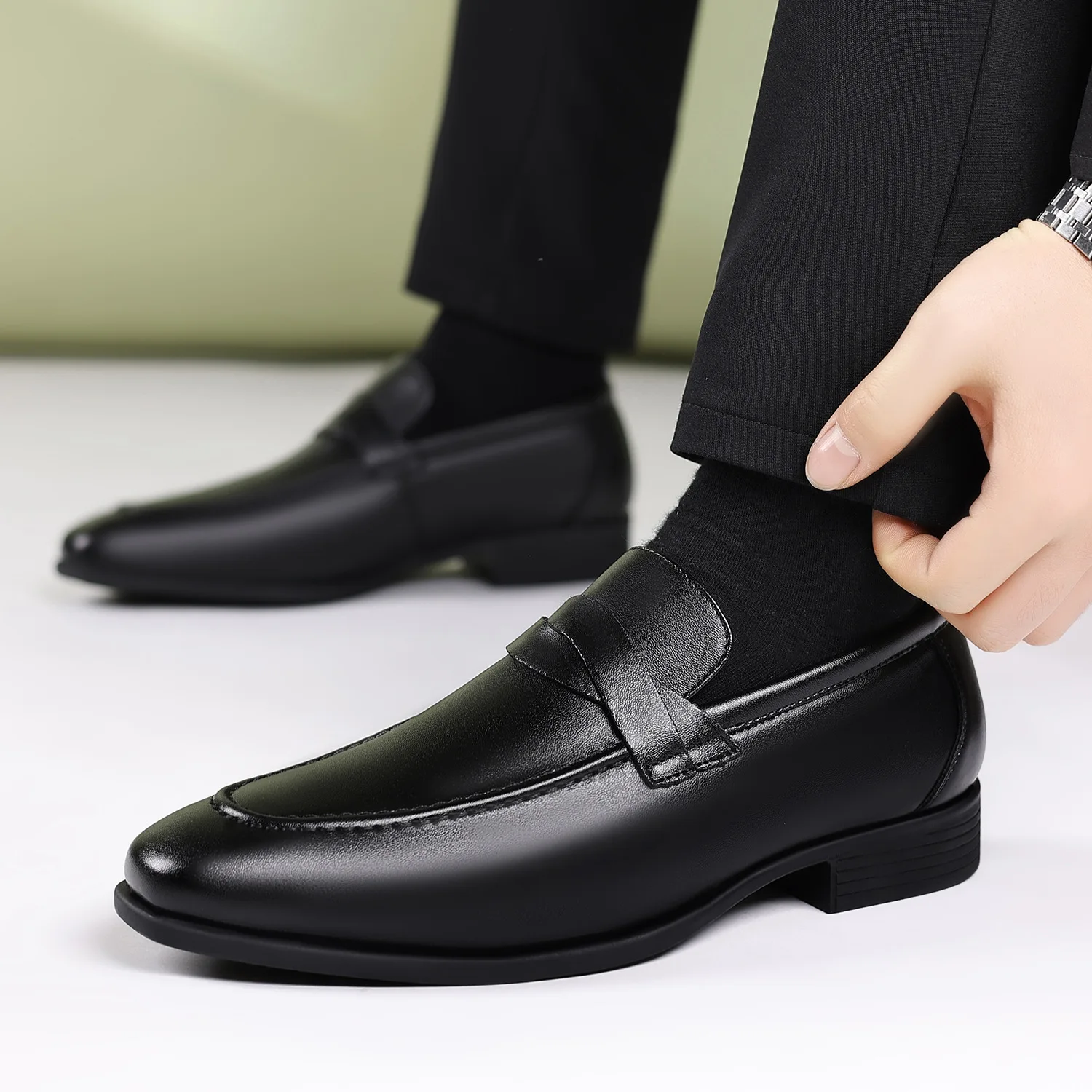 oxfords leather mens breathable casual dress shoes Men's Dress Shoes Perforated Lace Up Formal Business Oxford Shoes Breathable Casual Tuxedo Leather Shoe
