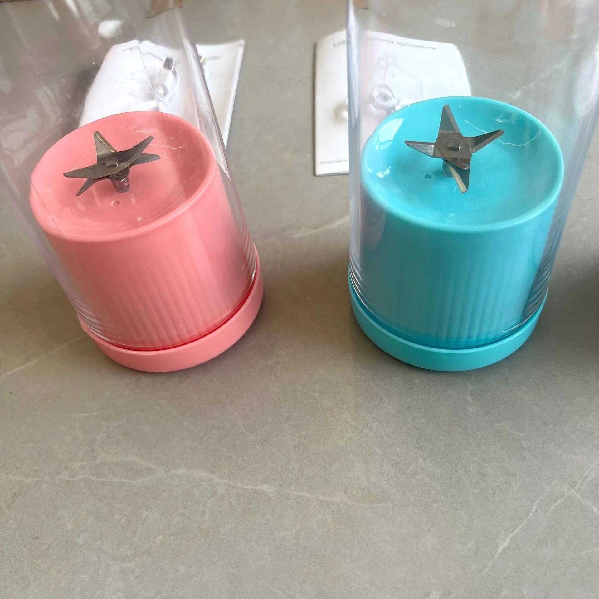 Portable Rechargeable Juicing Cup Small Home Multifunction Electric Juicer Home Gift Fruit Shaking Cup Fruit and Vegetable Juice 6