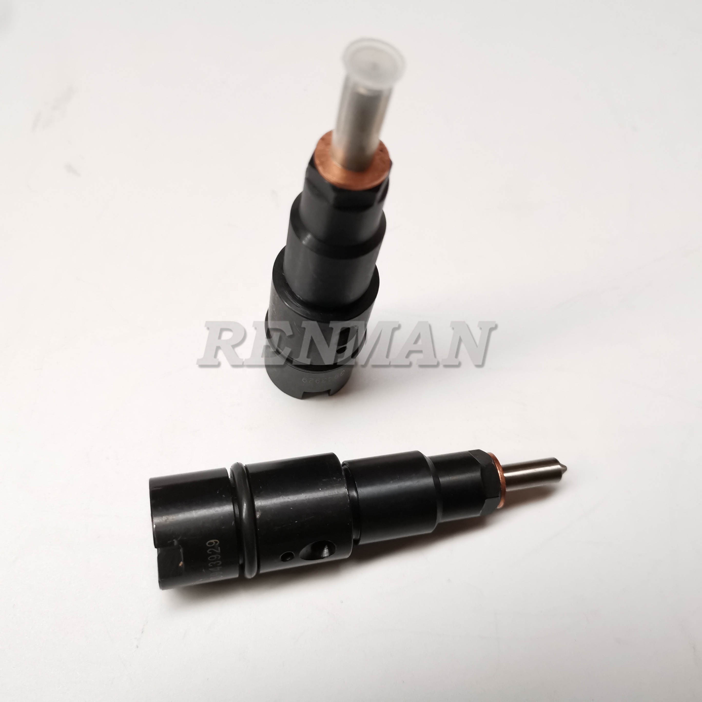 Cummins QSB5.9 QSB Engine Fuel Injector 3943929 3944829 3943758 