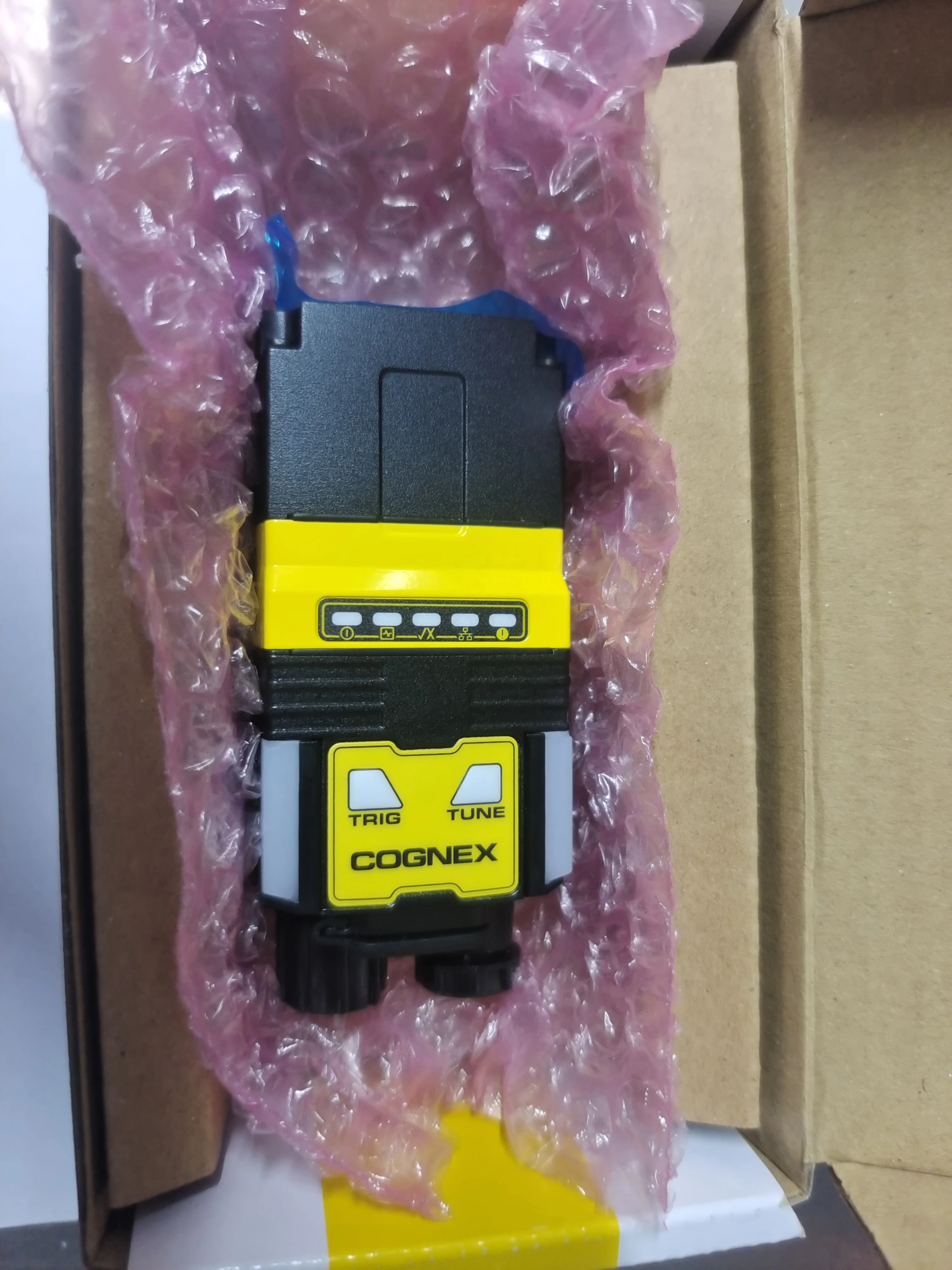 Cognex DM280X-MAX Code Reader - High Performance & Durability