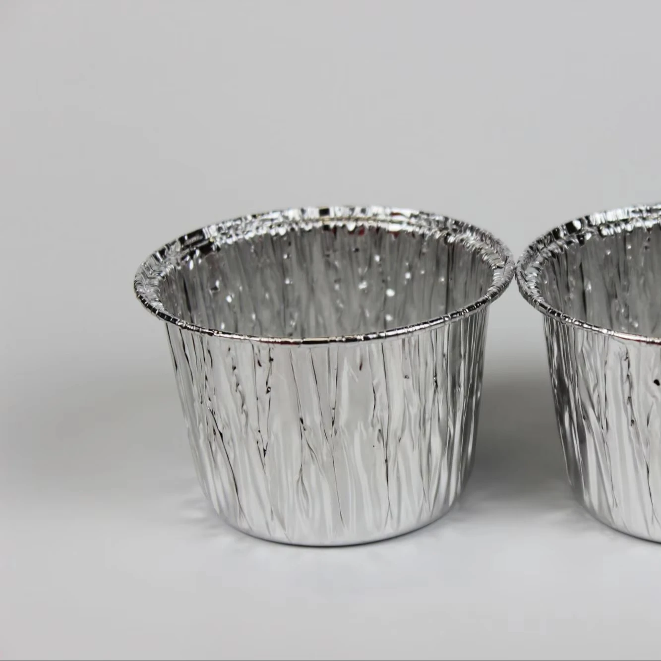 TIA YB22G  Extra Thick Aluminum Foil Pan Disposable Baking Container Oven Proof Foil Pan for Cakes and Casseroles