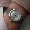 Gris argenté