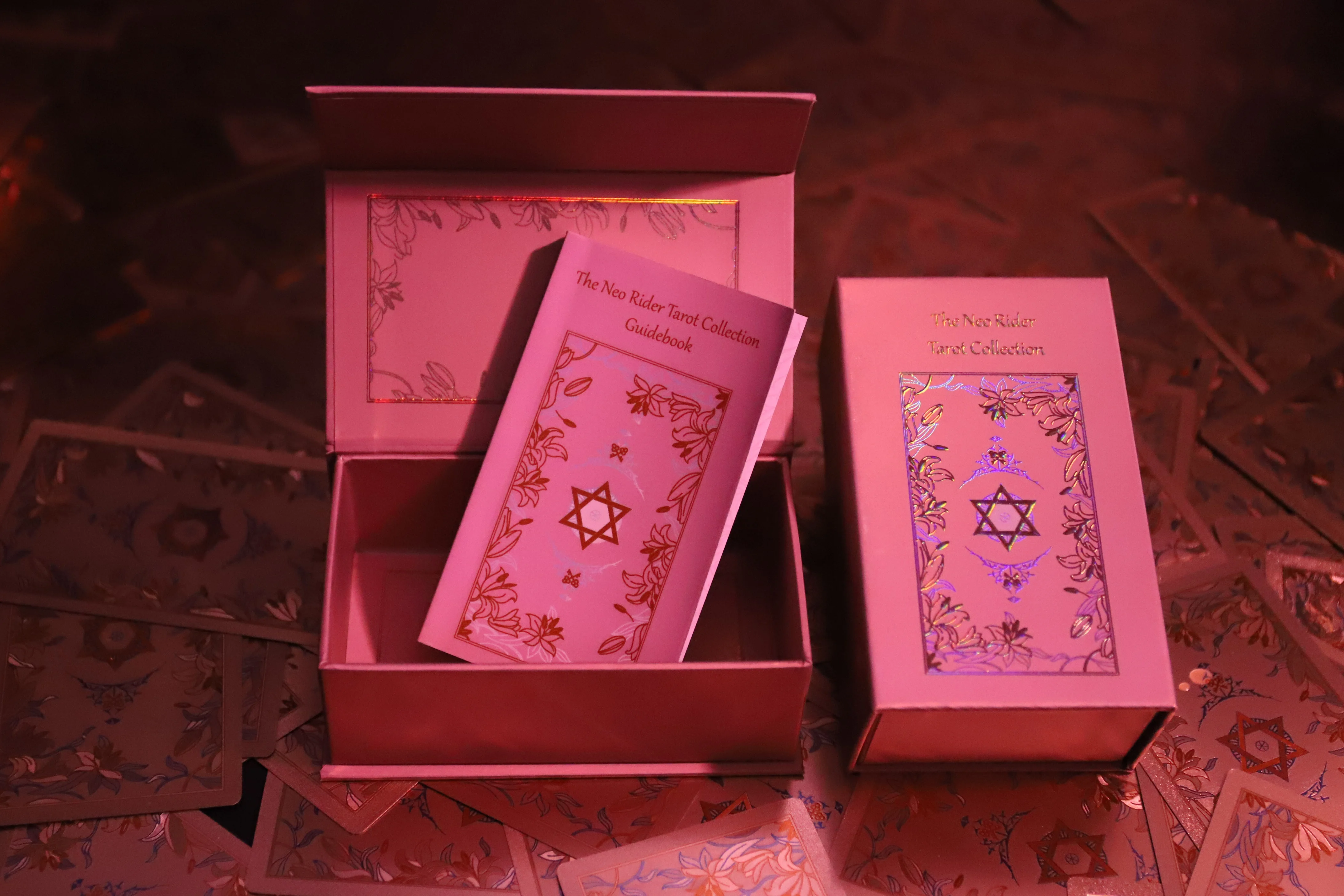 Wholesale the Neo Rider Tarot Collection - the Royal Deck