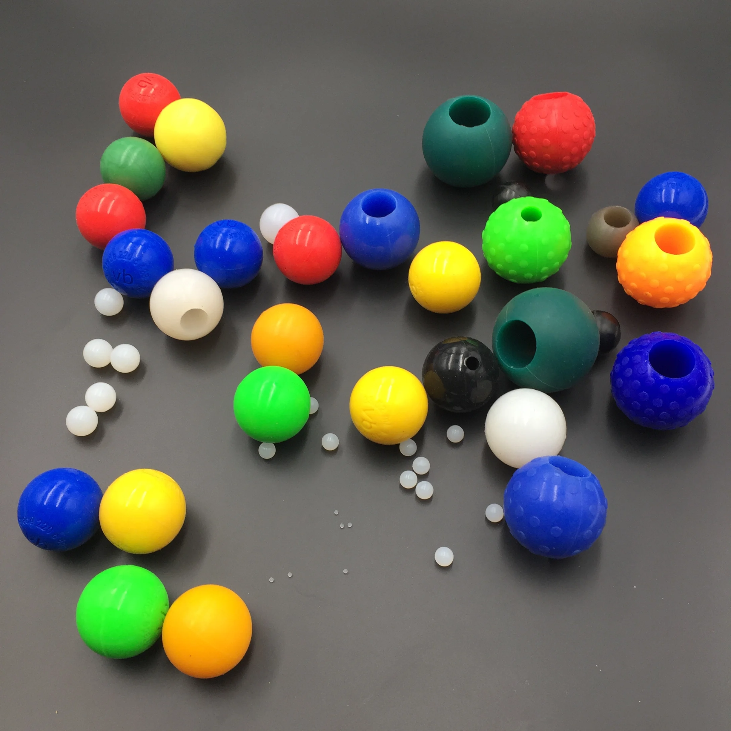 Good Quality Customized Logo Durable Good Wear Resistance Small Big Colorful Solid Rubber Ball