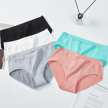 Mid Rise Solid Color Women Panties Seamless Plain Dyed Women's Panties High Quality Skin Friendly Breathable Women's Underwear