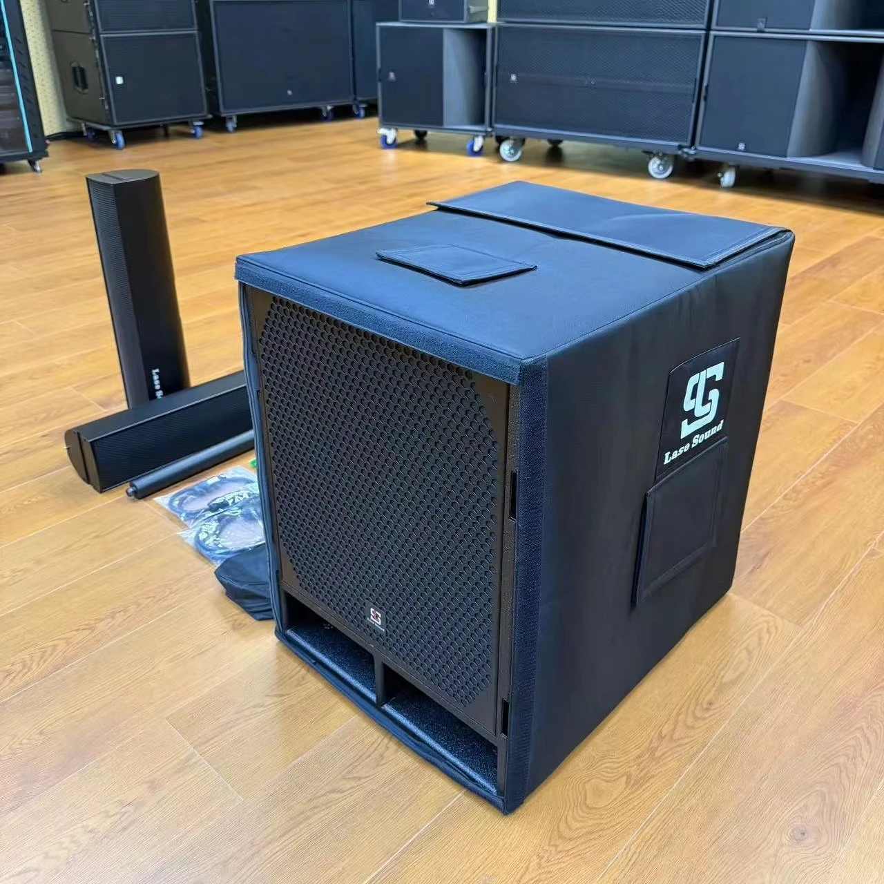 Professional X-445H Mini Array Active Sound Post System Column 2*4.5 Inch Wooden Speakers 135dB with Neodymium for PA System