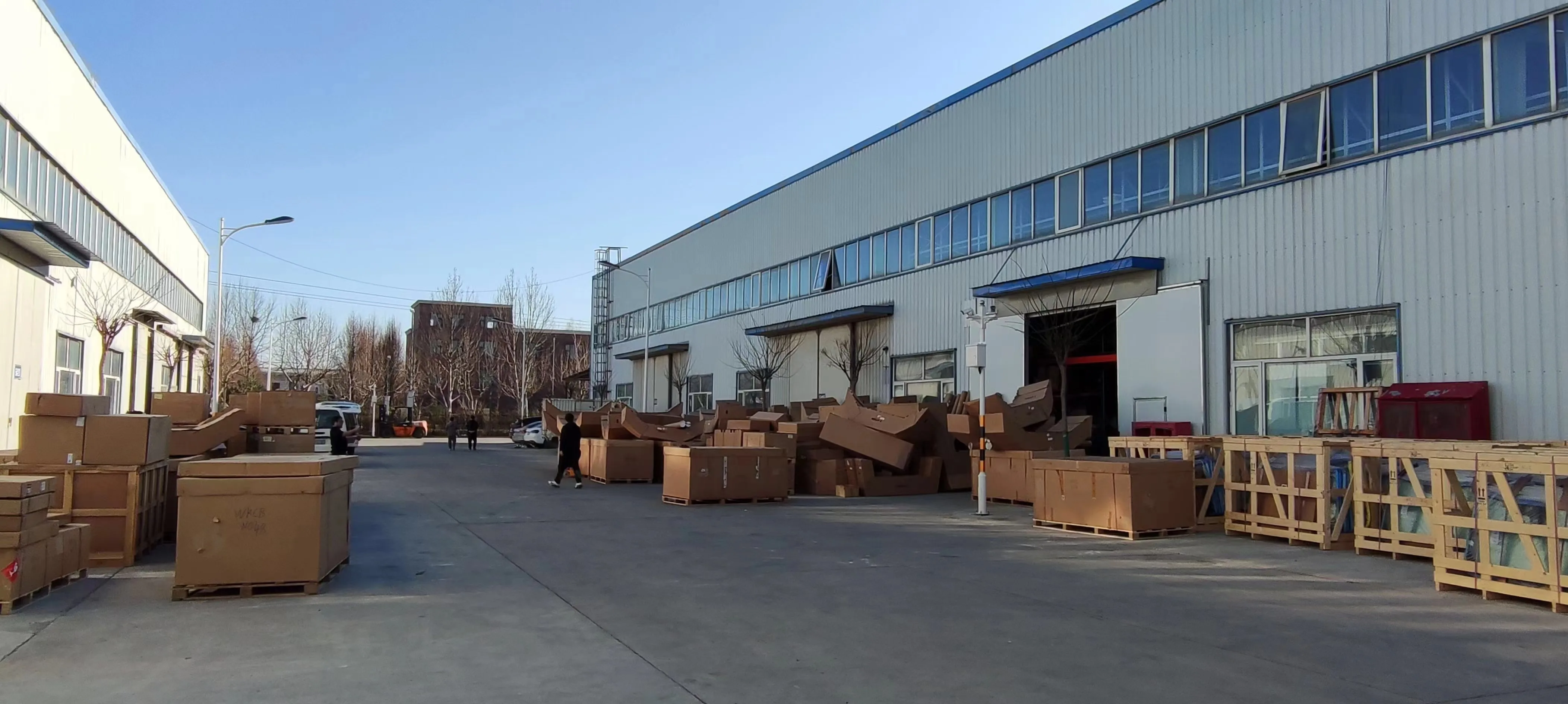 High Quality Car Engine Intake Resonance Box Lr049365 For Land Rover ...