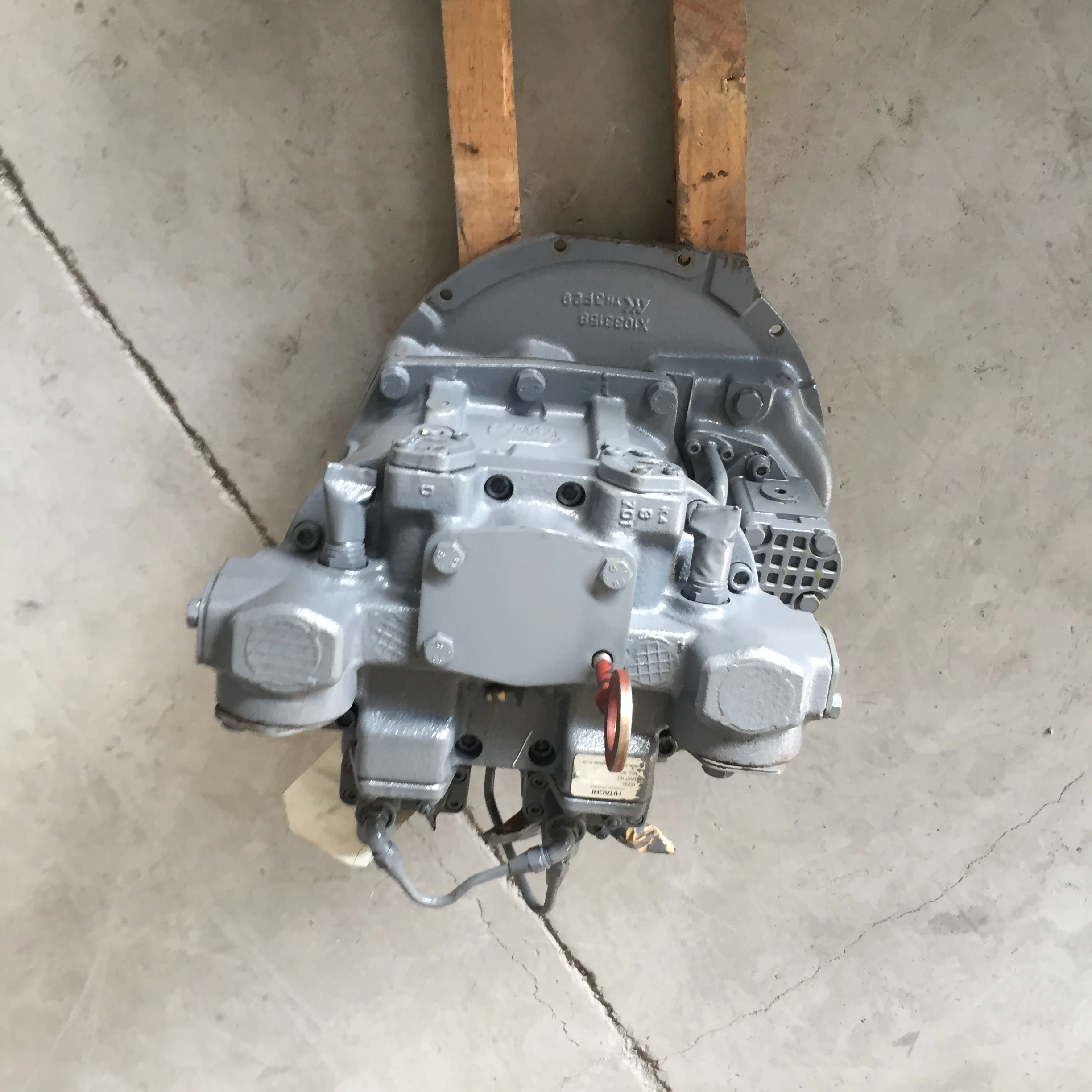 ポンプ ZX160LC油圧メインポンプ ZAXIS160Wメインポンプ 4471746 4471746EX