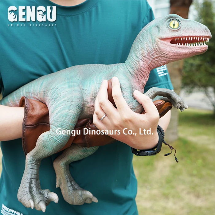 DRESSOOS Marionnette à Main Dinosaure – Peluche Verte 30 Cm – Jouet Interactif Pour Enfants – Conte Et Théâtre
