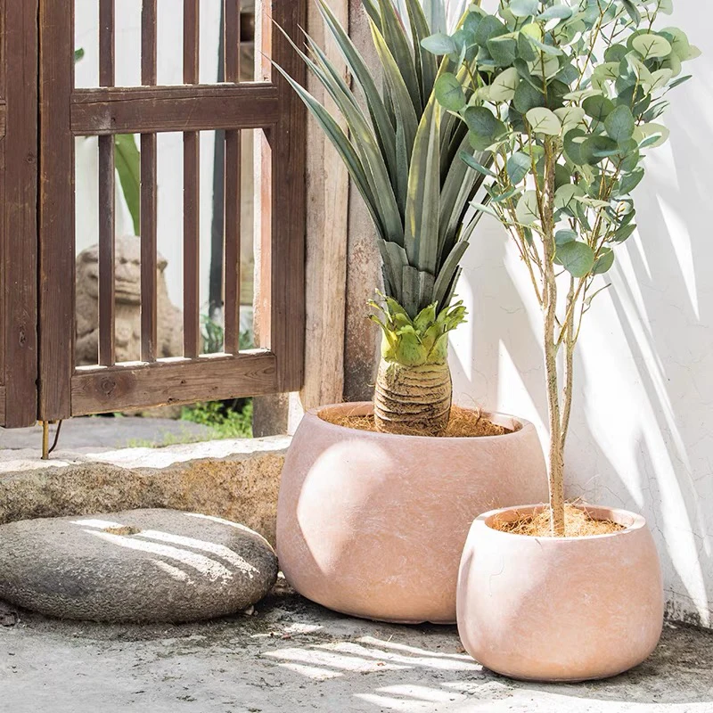 3. Advanced equipment,exquisite craftwork, novel sculpt, excellent quality.