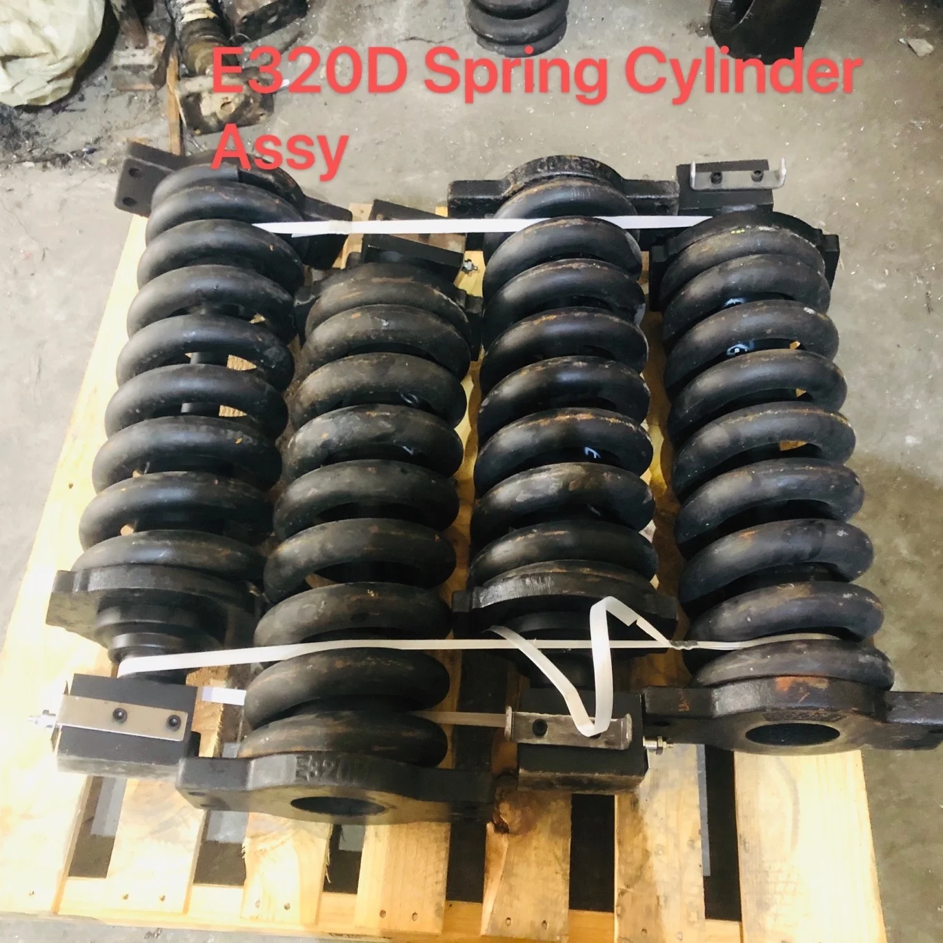 CAT 320 Excavator Tension Cylinder Assay & Track Adjust for Spare