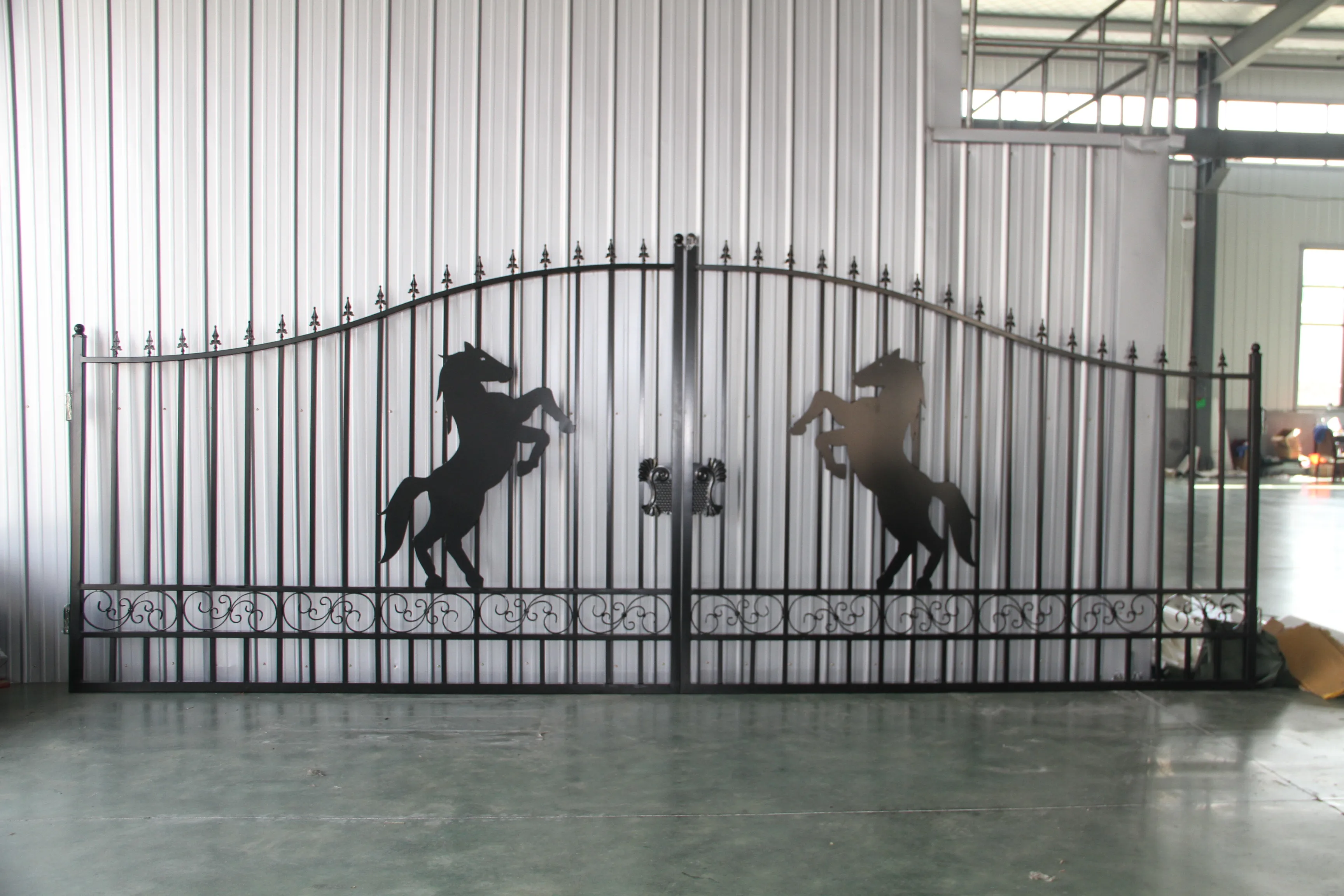 Laser Cut Horse Gate Design Simple Iron Gate Grill Designs Modern Wrought Iron Driveway Gate for Sale