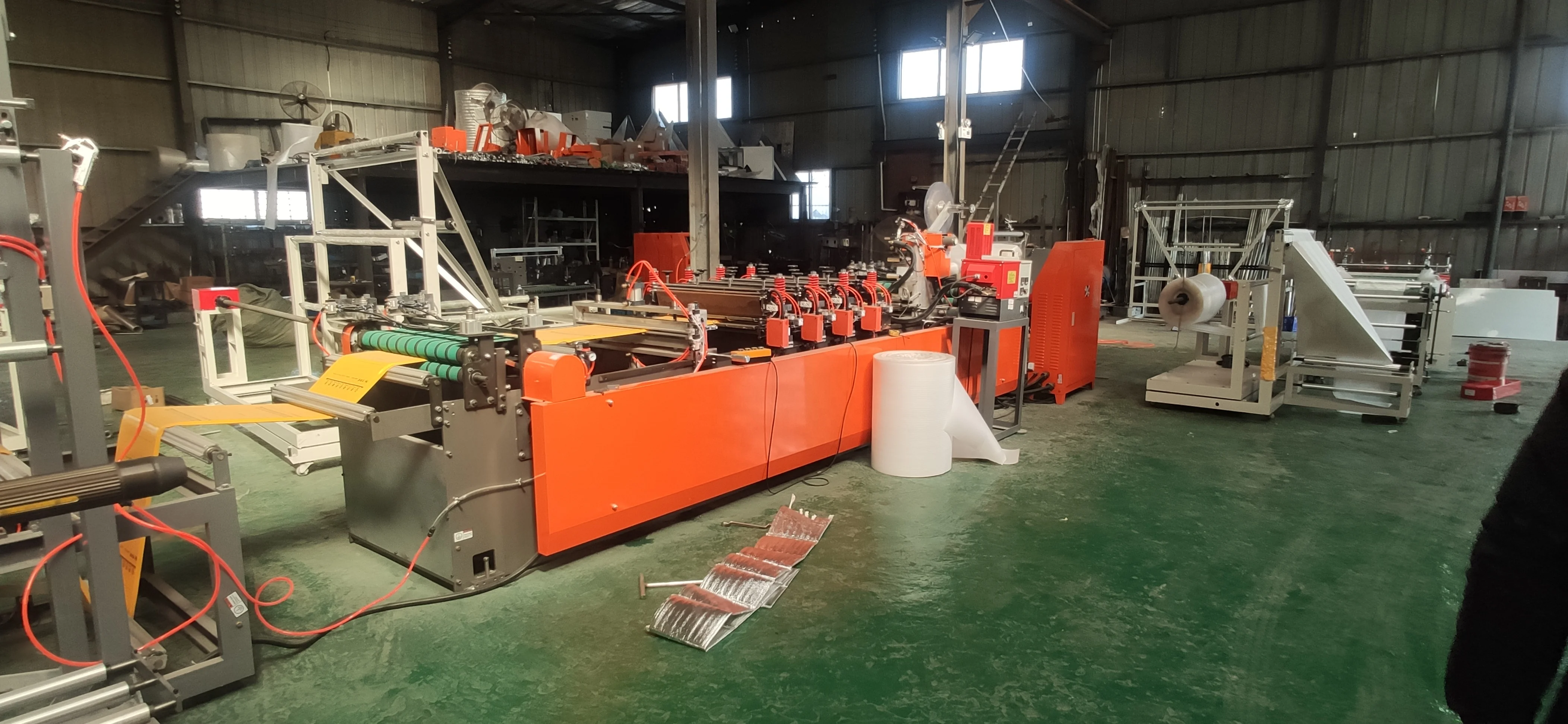 
Автоматическая машина для изготовления конвертов из крафт-бумаги 