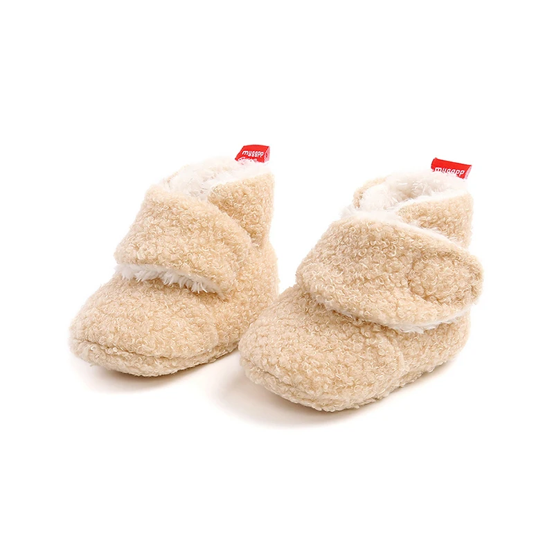 2021 Korean Winter Indoor Lovely Baby Warm Shoes Warm Non-slip Outdoor Shoes Not Easy To Rain Soft Bottom Boots