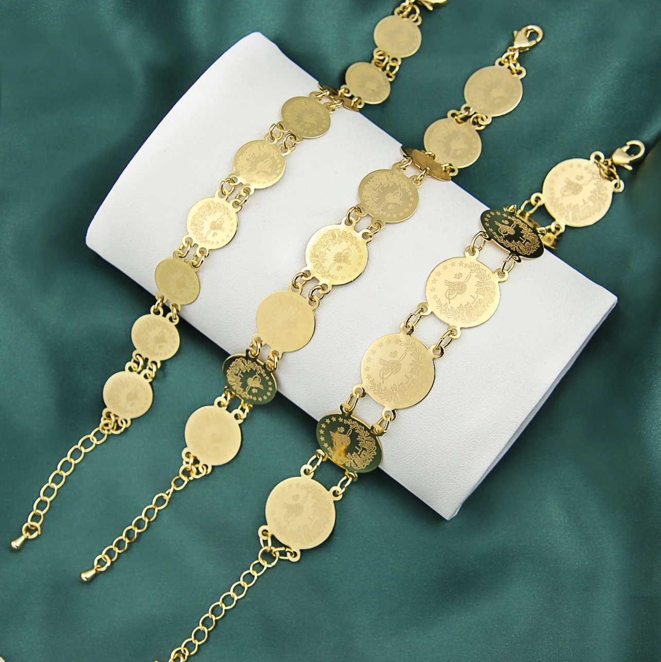 Coin Charm Bracelet | Gold Charm Bracelet – Hollywood Sensation®