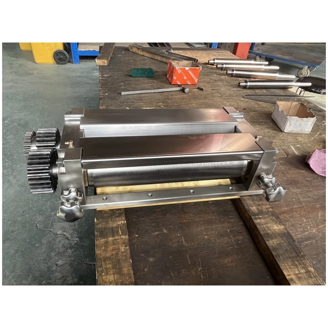 Over 20 Years of Experience SS316 Taiwan Accurate Commercial Chow Mein Ramen Noodle Cutter Slitter for Udon Making Machine 2