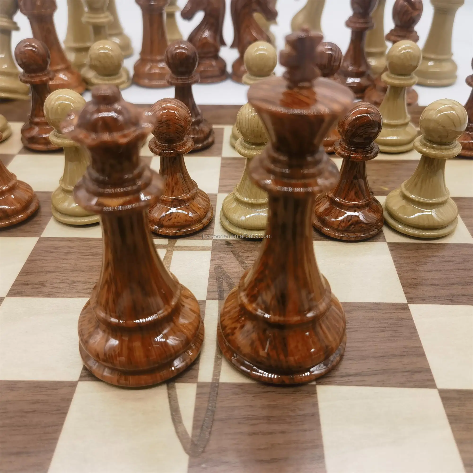 Factory Suppliers Pawn Custom Chess Pieces Portable Different Dimensions of Wooden Chess Board Table Games Set