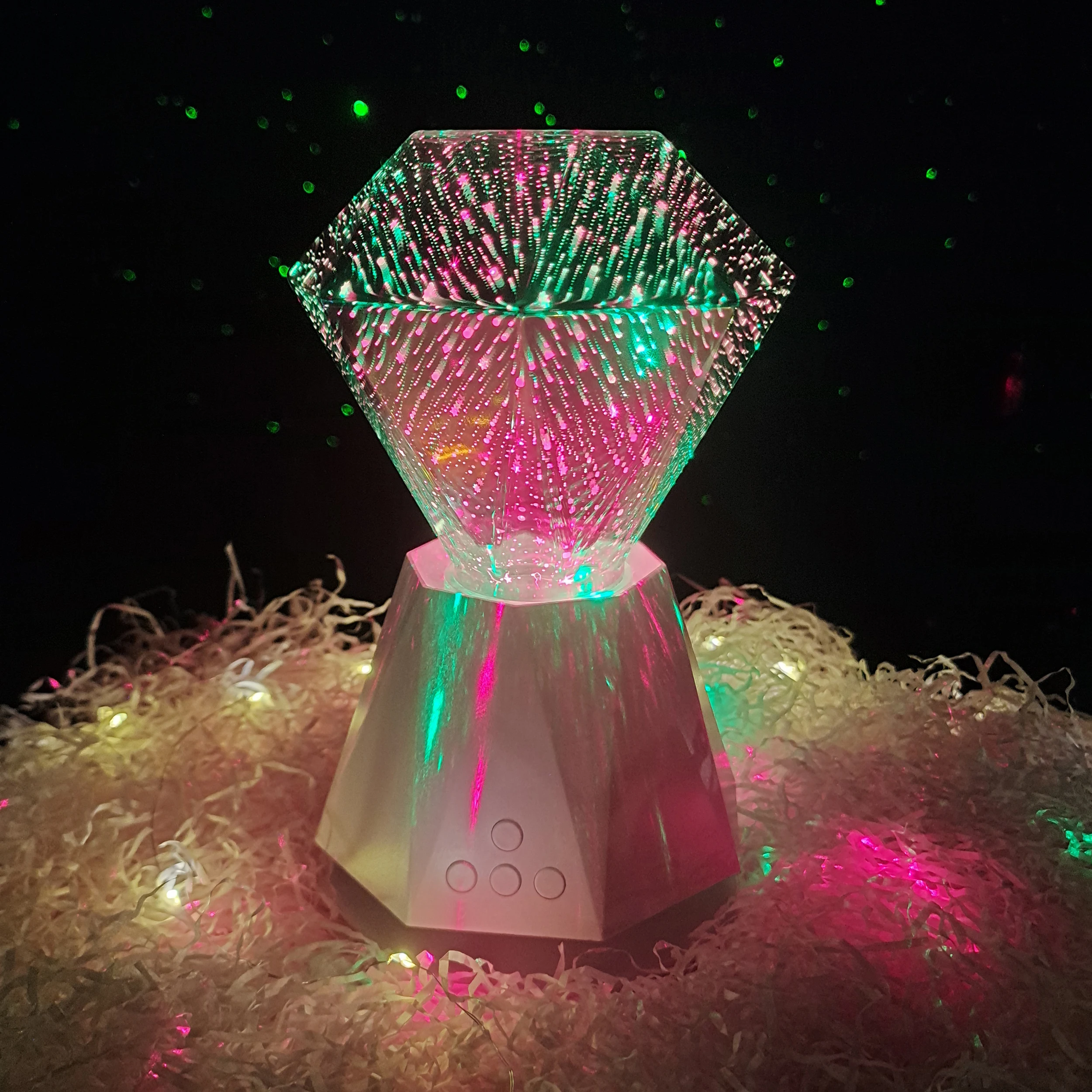 3D Diamonds Laser Night Light - Amazing Smart Table Lamp