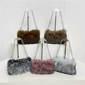 2026 Korean Version Plush Bag Autumn and Winter Fashion Women's Bag with Chain Large Capacity Casual Shoulder Bag