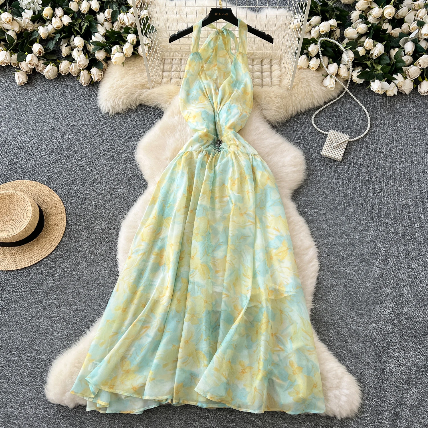 Halter Neck Natural Waist Woven Floral Chiffon Maxi Dress Women'S Bohemian Summer Vacation Dress with Trumpet Silhouette Halter Neck Natural Waist Woven Floral Chiffon Maxi Dress Women'S Bohemian Summer Vacation Dress with Trumpet Silhouette