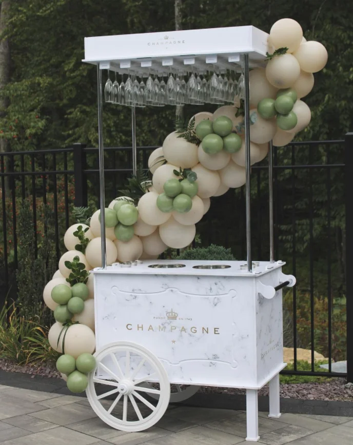 Elegant White Candy Display Cart with for Champagne Flowers and Dessert Bars Wheels Wholesale Wedding Decorations