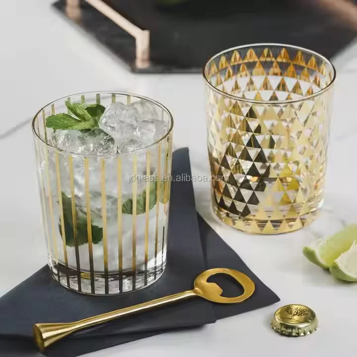 Gorgeous Gold Patterned Drinking Pint Glasses Stripe and Geometric Triangle Design for Barware Collection