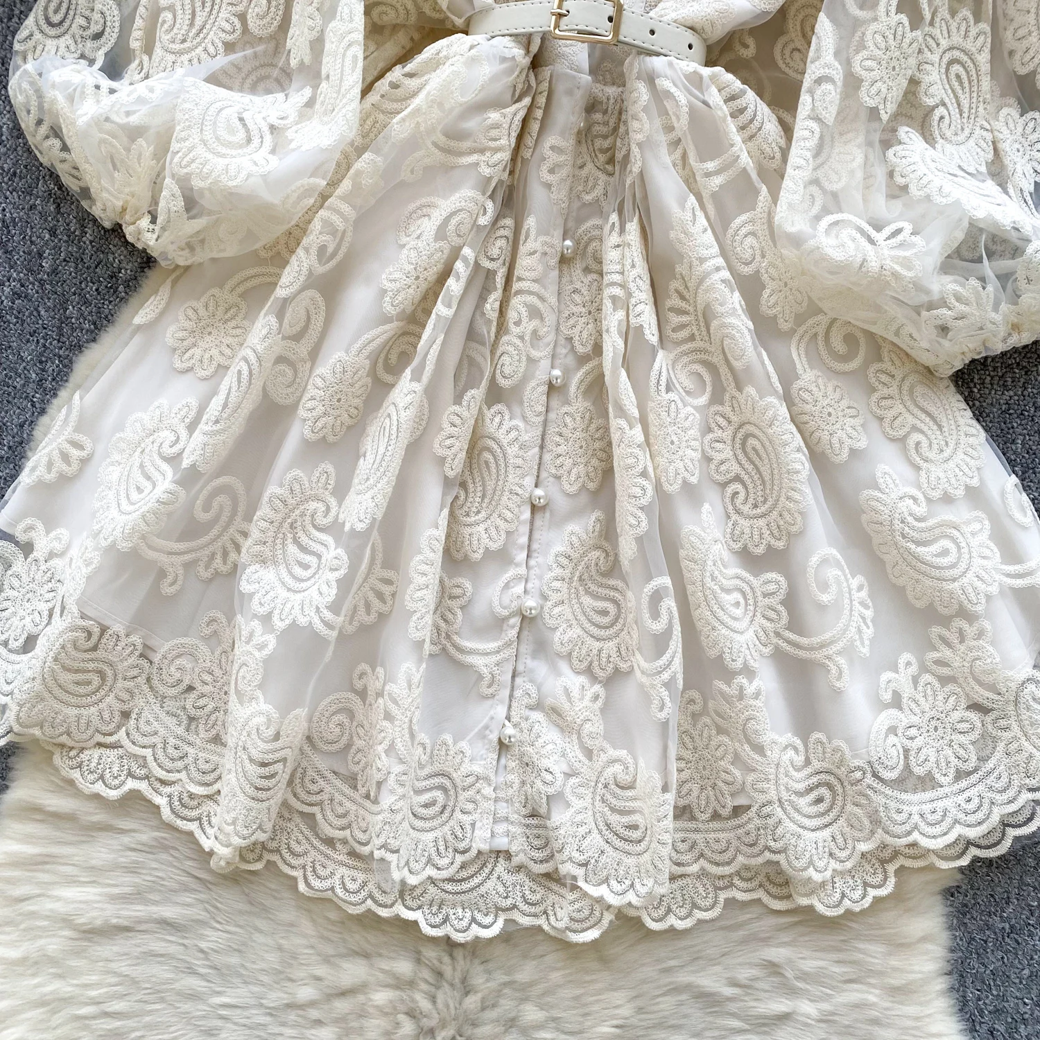 Vintage Clothing LW1301 V-Neck Lantern Sleeve Embroidered Waist-Cinched A-Line Dress for Women Elegant Women'S Dresses Vintage Clothing LW1301 V-Neck Lantern Sleeve Embroidered Waist-Cinched A-Line Dress for Women Elegant Women'S Dresses