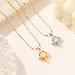 Fashion New Design Stainless Steel Snake Chain 18k Gold Plated  Wholesale Inset Circular Zircon Pearl Pendant Necklace