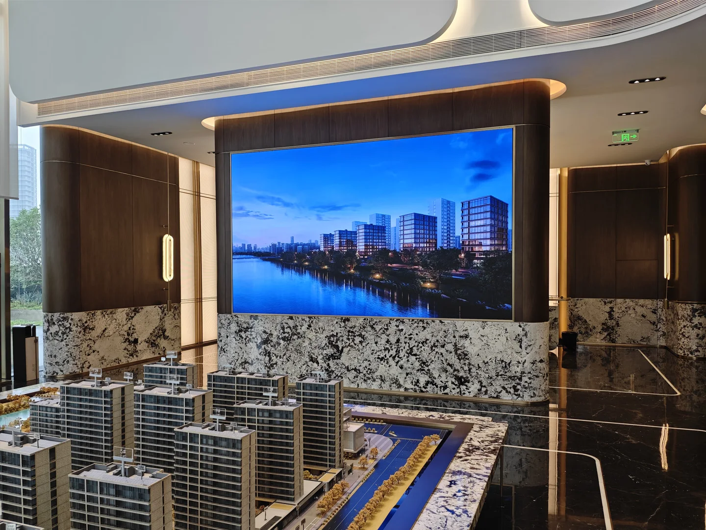 Pixelpulse Indoor Led Display Screen P1.53 Led Screen High Resolution Film Screen Video Wall Led Advertising Screen Led Display
