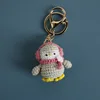 Pingüino con auriculares rosa