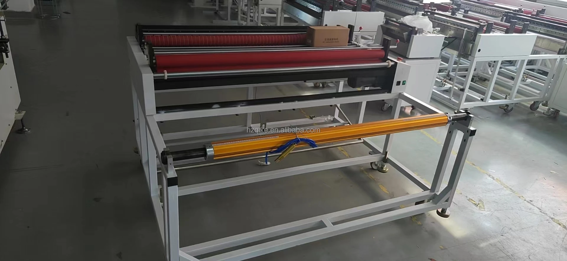 Qk1000mm Fully Automatic Mat Cutting Machine Paper Roll To Sheet