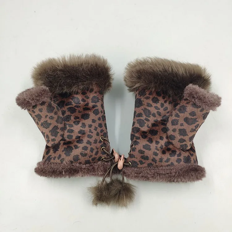fur mitten gloves (7).jpg