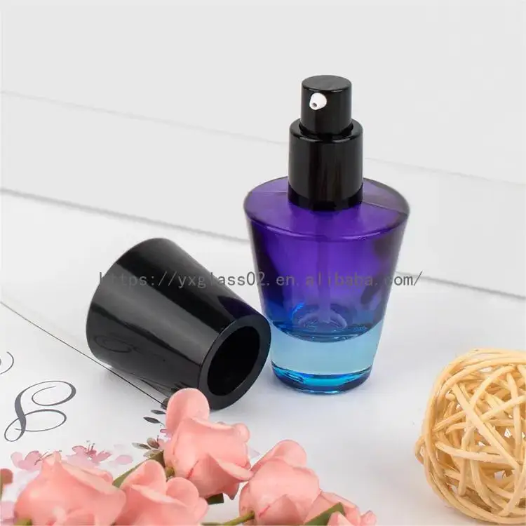 product luxury empty thick bottom 30ml gradient glass serum bottle packaging glass pump cosmetic with black lid for packaging container-12