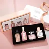 Conjunto de cuatro piezas Floral Bloom - Volumen ml