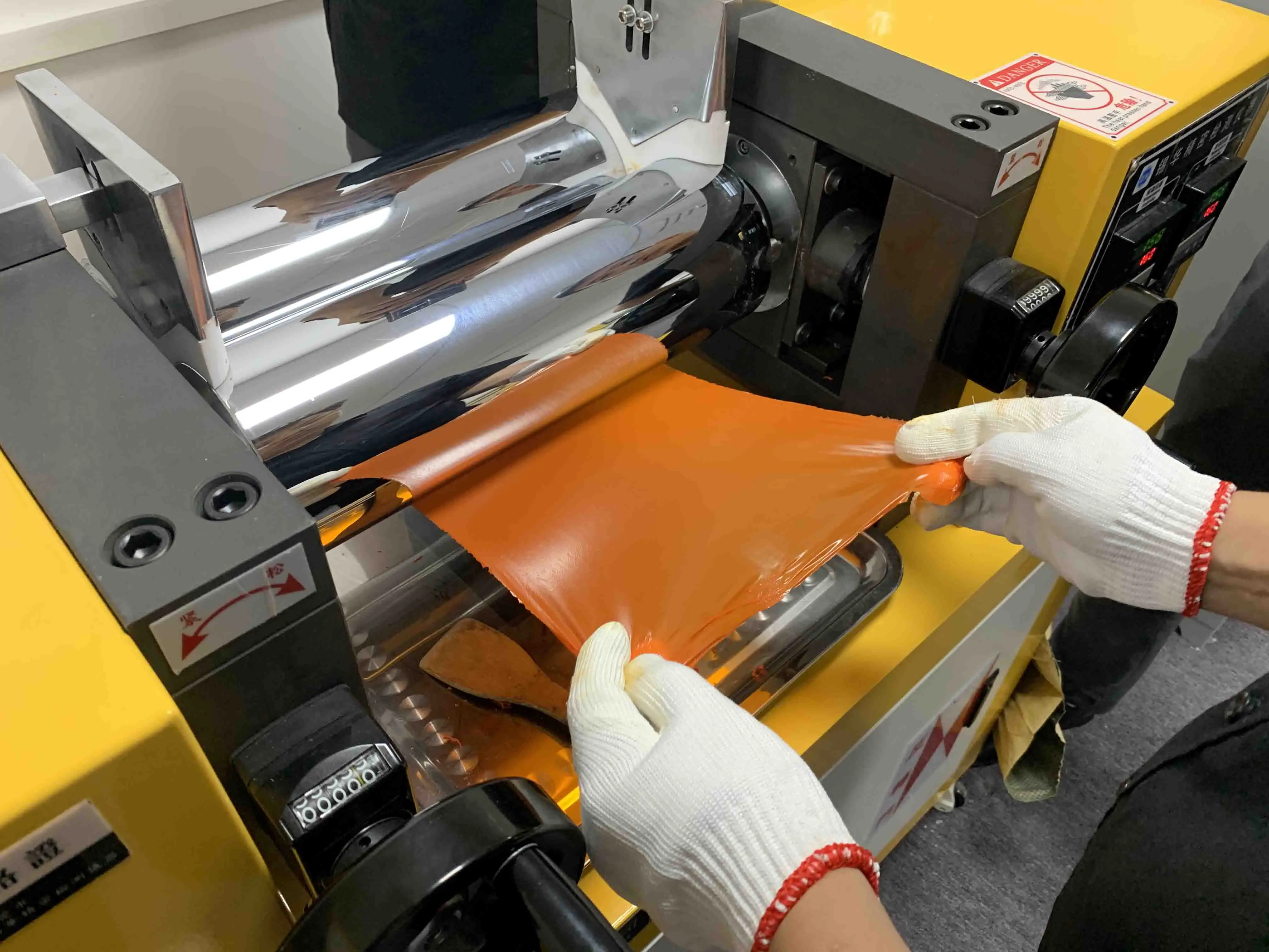 Lab Two Roll Mill Machine for Plastic and Rubber