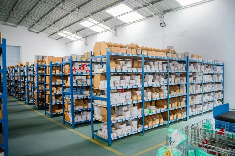 Packaging & shipping specifications
