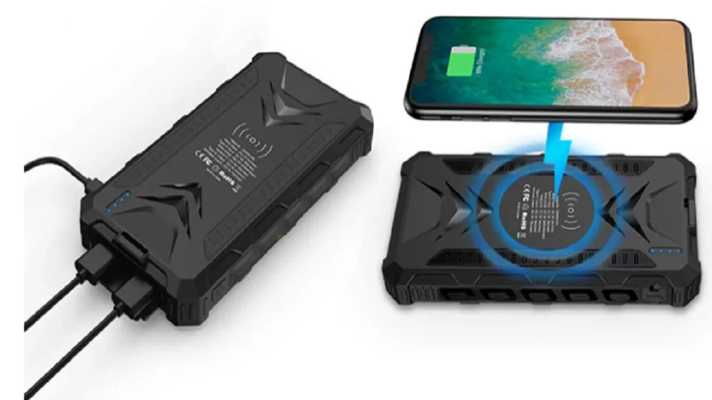 Power Bank Solare 26800mAh Con 3 Cavi Integrati, Ricarica Wireless E 4 Uscite – Torcia LED E Moschettone Per Outdoor