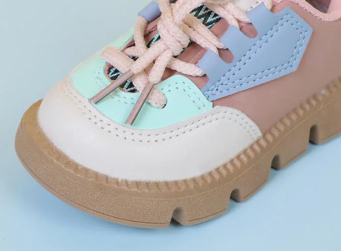 卸売ファッション新しい子供のスポーツシューズ男の子スプライシングカジュアルシューズ女の子シングルマフィンソール在庫子供スニーカー靴