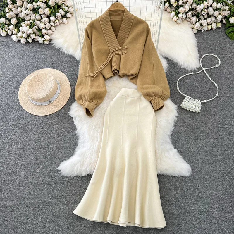 YM593 Elegant V Neck Sweater and Skirt Dress Set for Autumn
