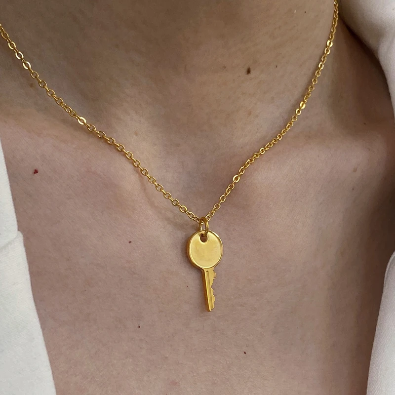 High Quality 18k Gold Plated Lock And Key Design Custom Stainless Steel  Pendant Necklace - Buy Custom Pendant,Pendant Necklace,Stainless Steel  Pendant