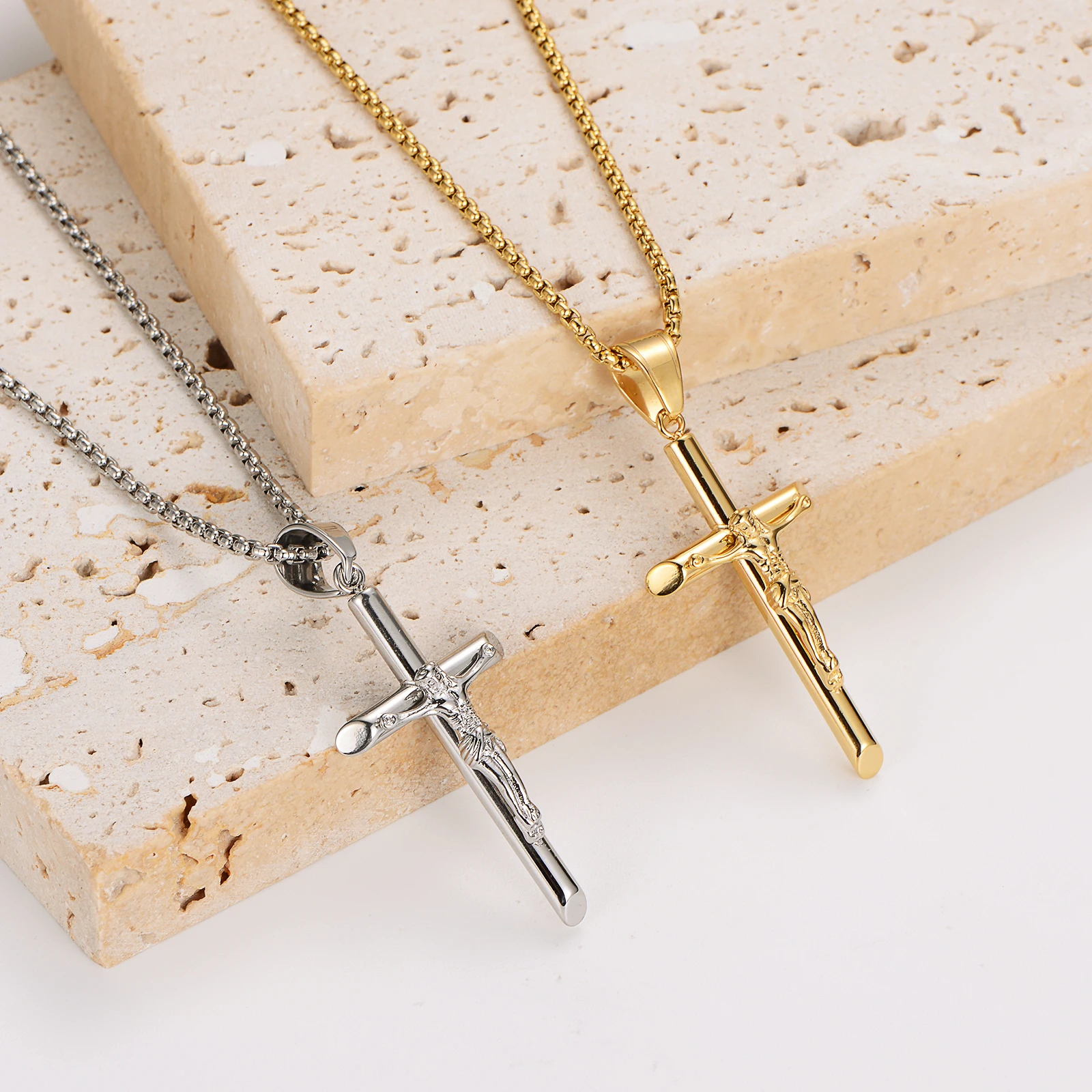 Cross Pendant Mens Gold Chain Necklace 18K Gold And 316 Stainless