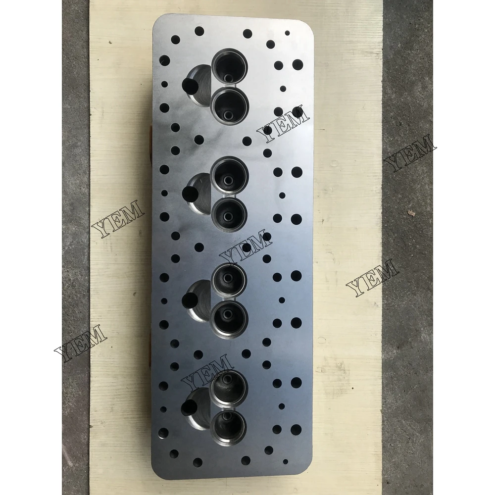 4D120 Cylinder Head for Komatsu Cylinder Head Replacement Engine Parts 2