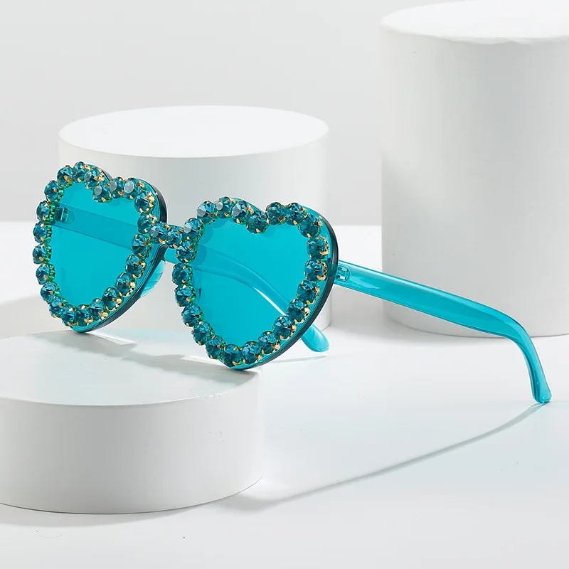 Heart Shaped Rhinestone Sunglasses - Trendy & Fashionable