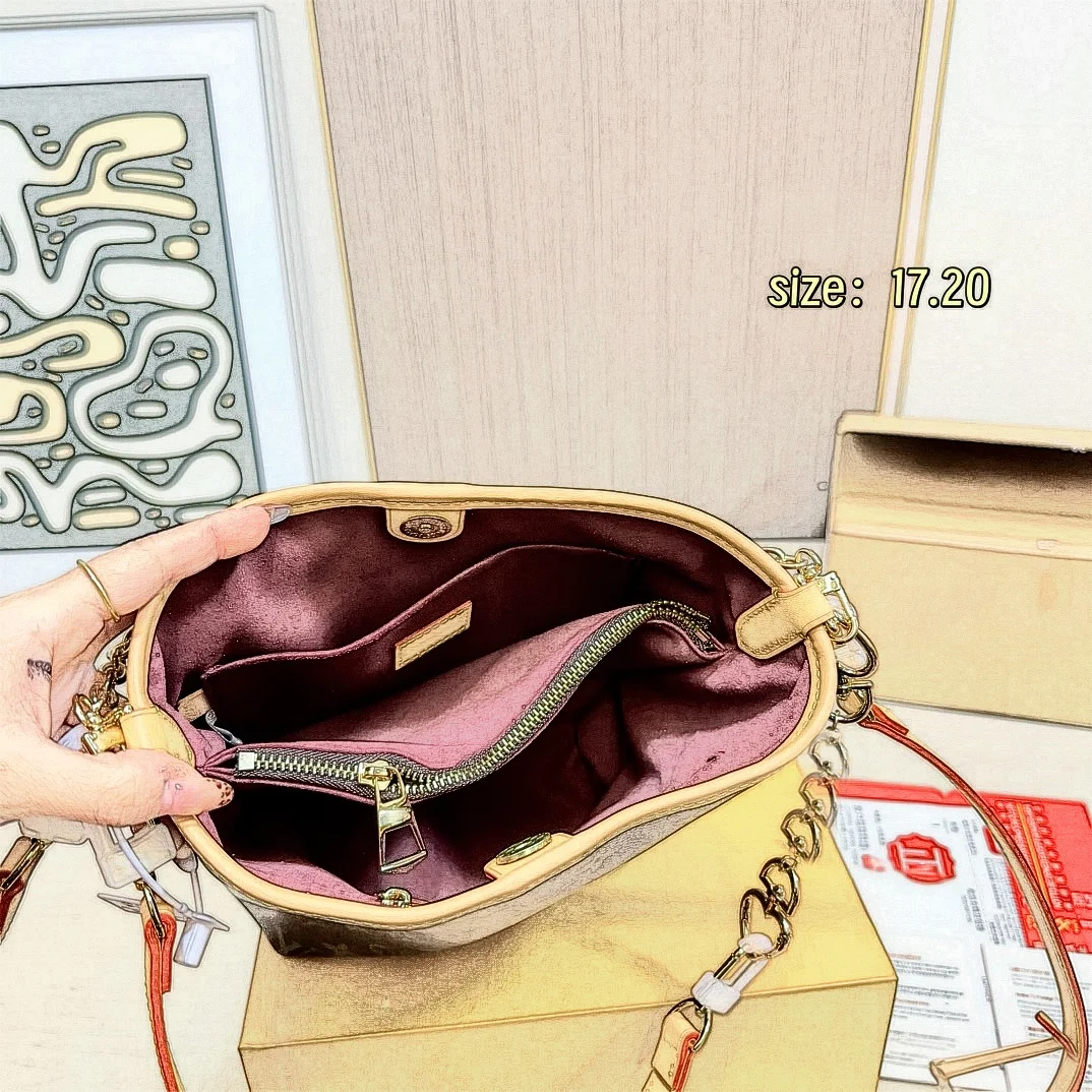 Soft Genuine Leather Women’s Tote Bag Large Capacity High-End Black Commute Shoulder Bucket Drawstring Closure European-American
